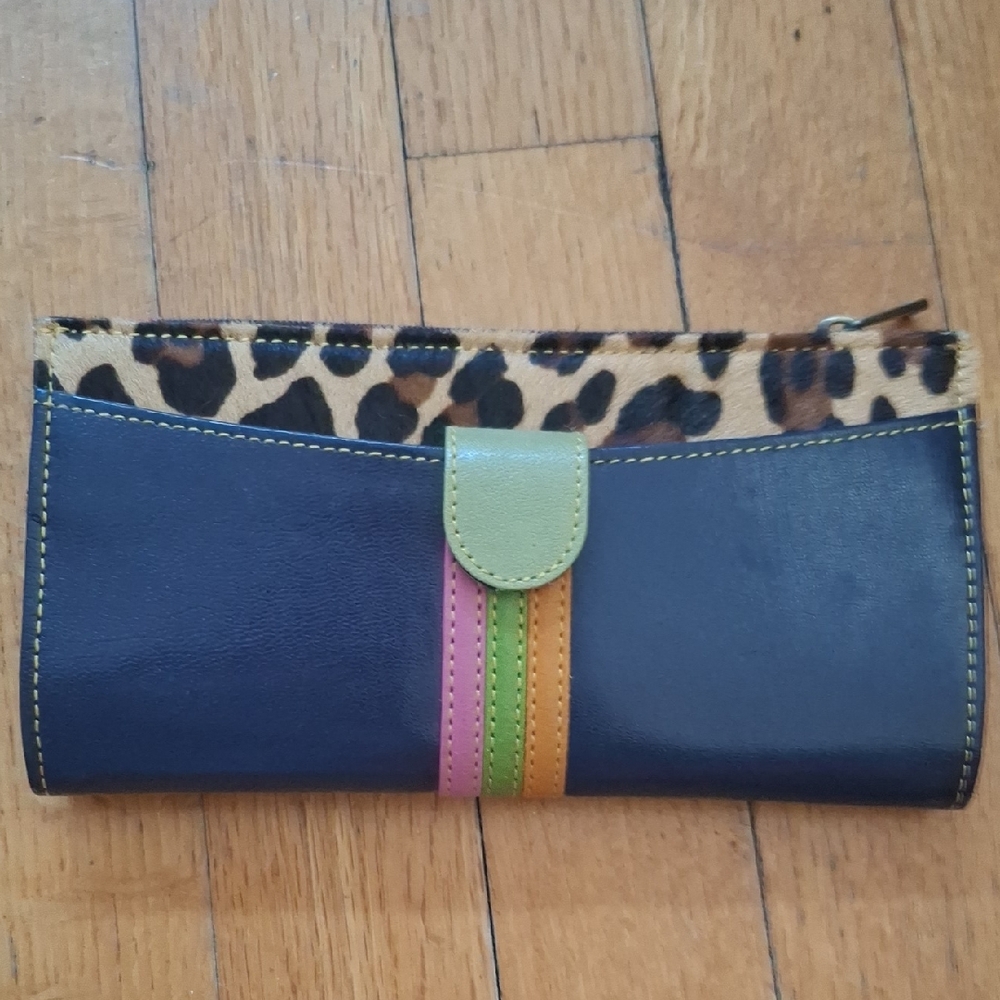 Stylish Leopard Print Wallet